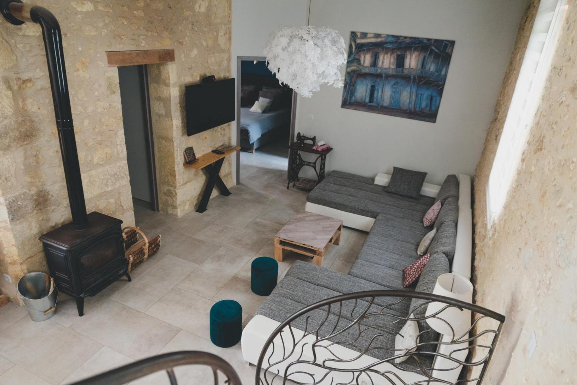 Villa Manoir le Roc à Couze-et-Saint-Front Extérieur photo