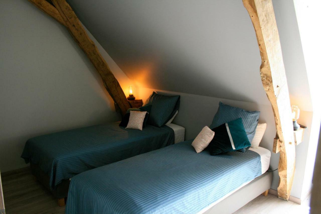 Villa Manoir le Roc à Couze-et-Saint-Front Extérieur photo